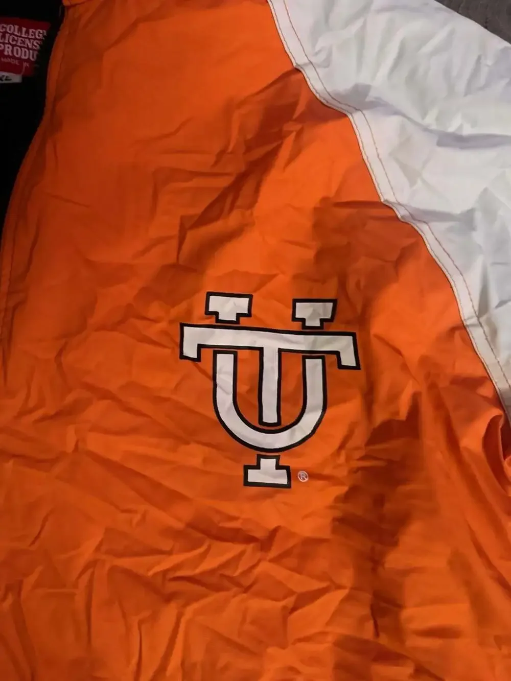 Vintage 1990s Tennessee Volunteers NCAA Colorblock Rain Windbreaker Jacket